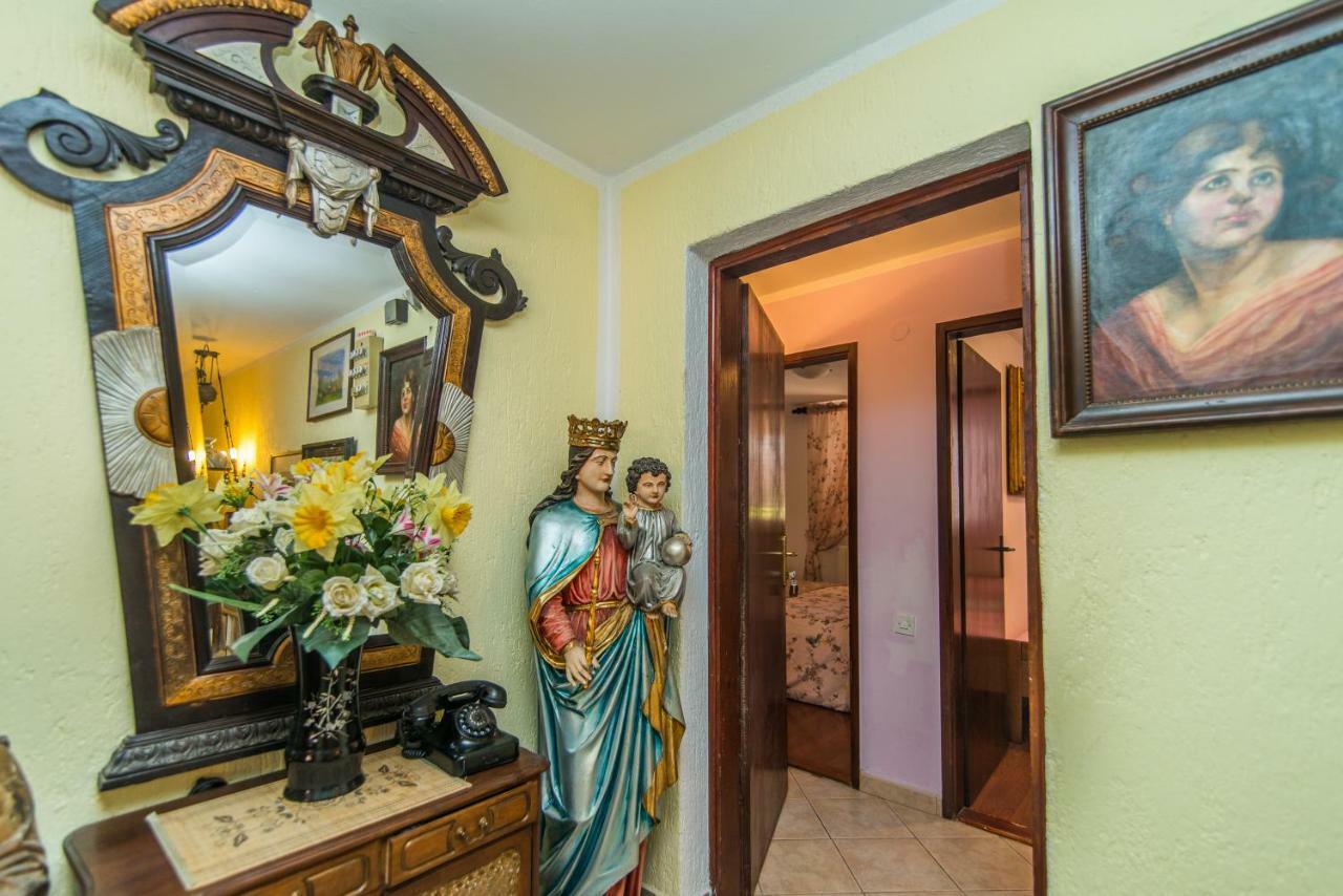 Apartmani Marina Porec Bagian luar foto
