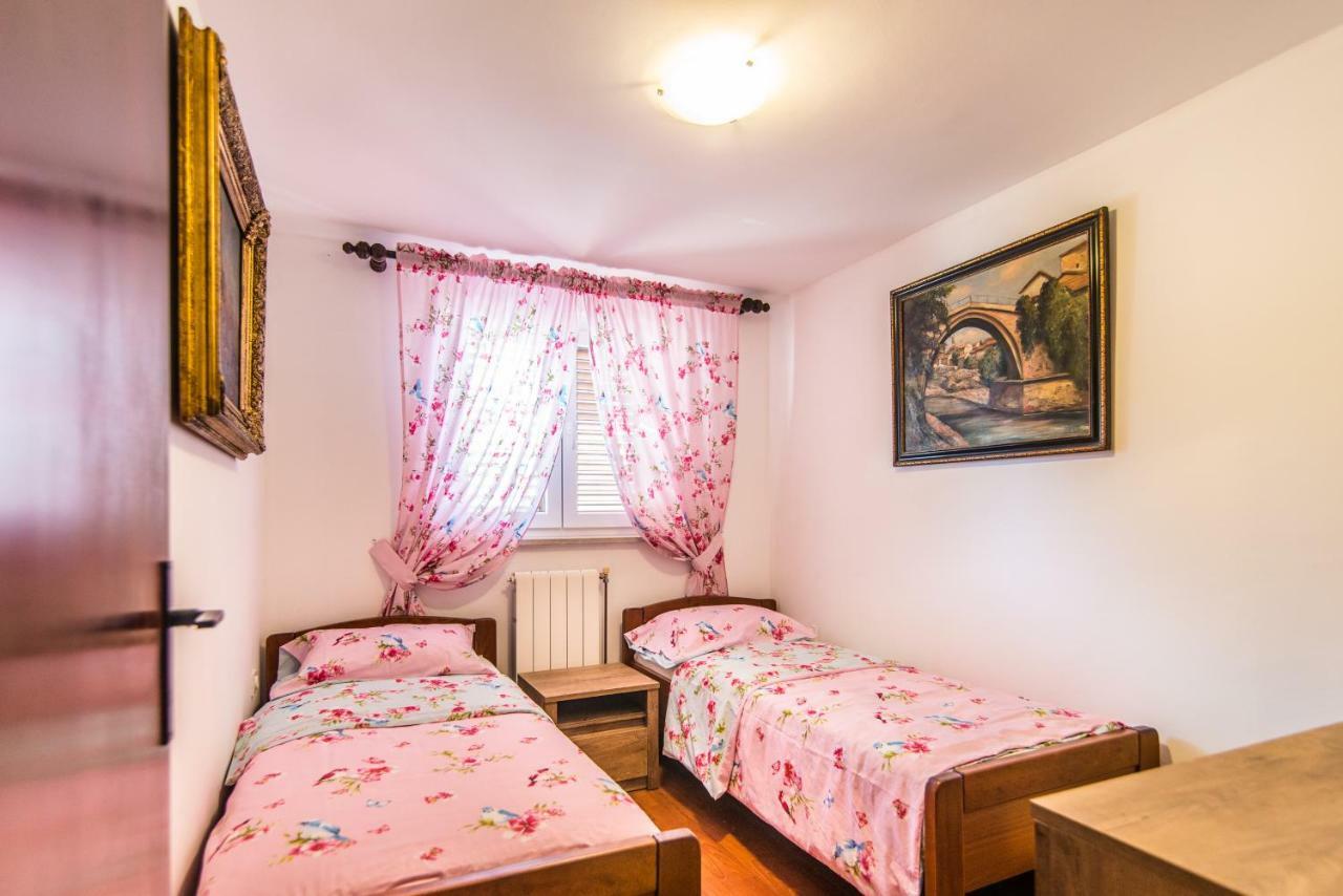 Apartmani Marina Porec Bagian luar foto