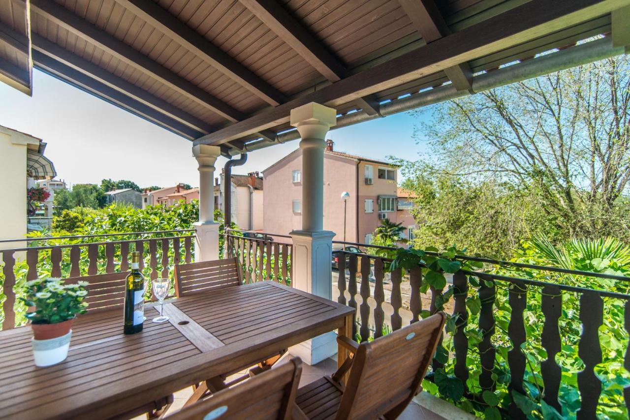 Apartmani Marina Porec Bagian luar foto