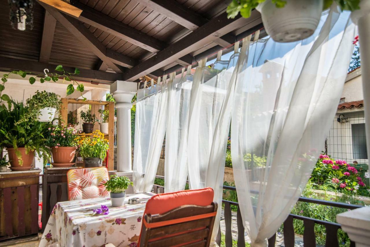 Apartmani Marina Porec Bagian luar foto