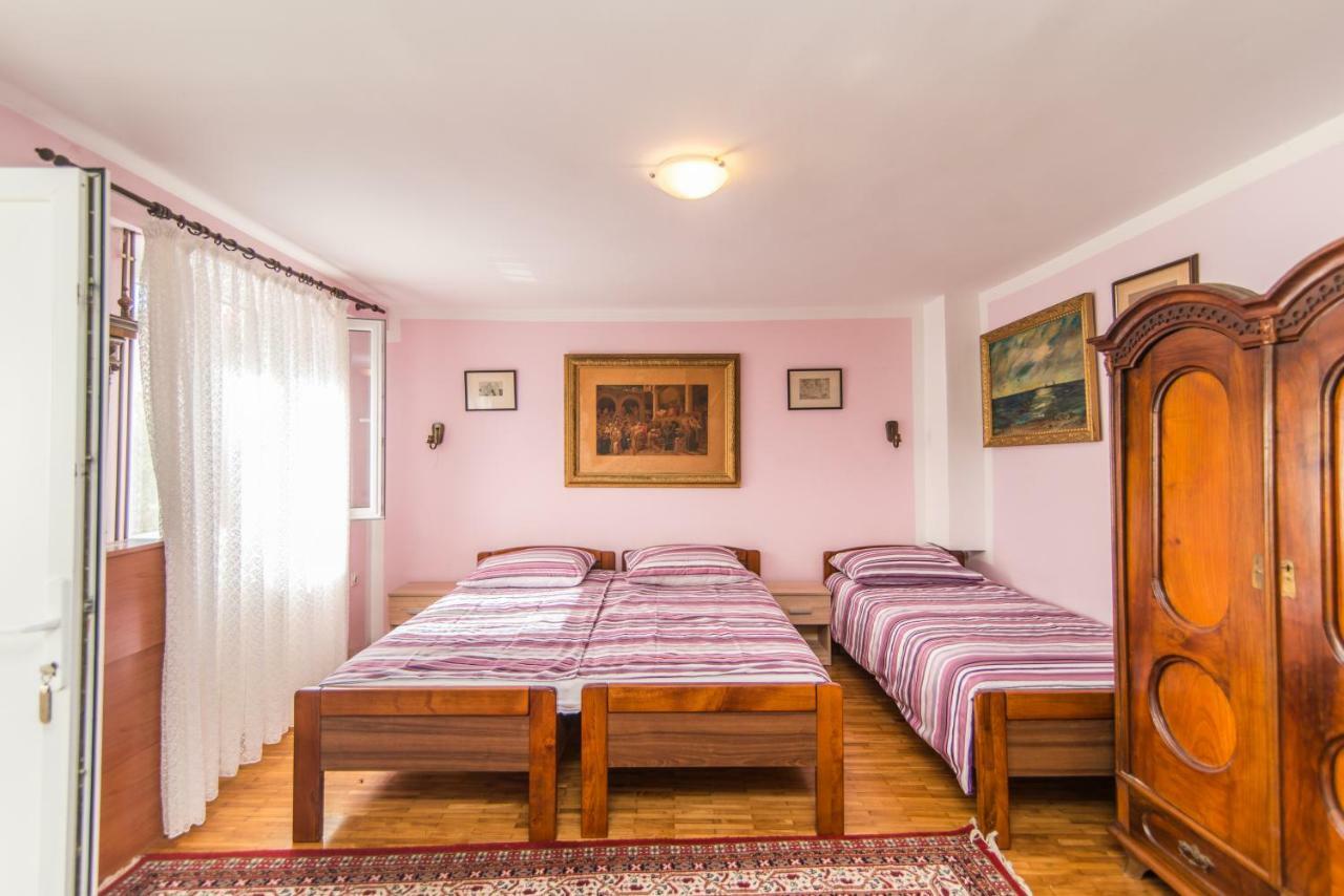 Apartmani Marina Porec Bagian luar foto
